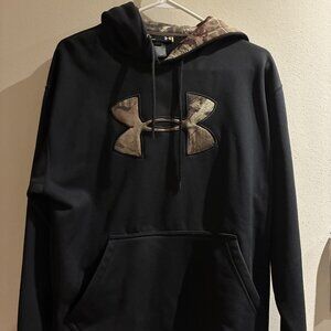 Men's Under Armour Black Hoodie with Camo Hood Small